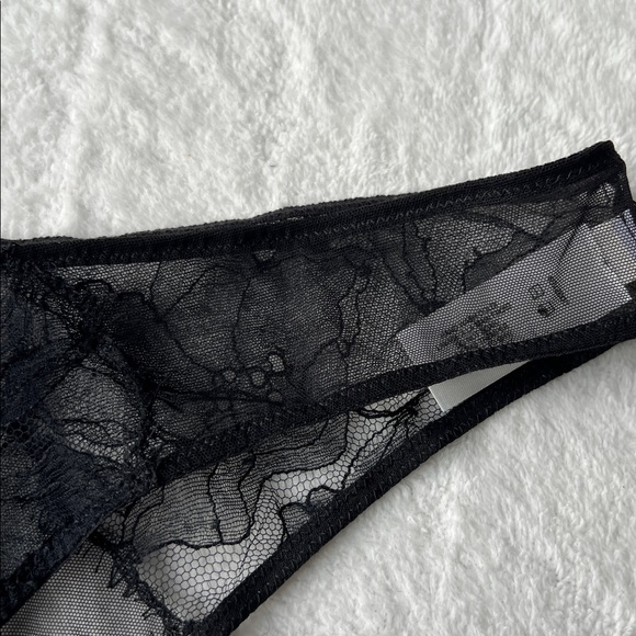 Fleur Du Mal Sophie Lace Ouvert Cheeky Panty - Picture 7 of 16